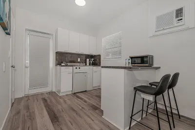 Sunset Garden Pompano